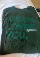 Green Tshirt Size L Photo 0