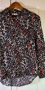 Beach Lunch Lounge Leopard Print‎ Blouse Womens Medium Animal Cheetah Mob Wife Photo 0