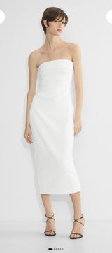 Aritzia EyeCatcher Dress Photo 0