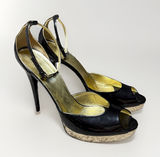 Gucci Black Patent Leather Gold Platform Peep Toe Heels 9.5B Made in Italy Photo 0