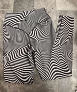 Vitality Balance Athletica Balance Leggings Photo 0