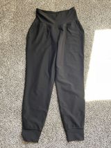 joggers Photo 0