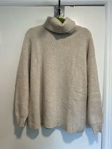 EUC Free People Women’s Sz: S Oversized Cream Sweater Slouchy Tunic Mock Neck. Photo 0