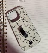 Loopy iPhone 16 pro case bows  Photo 0