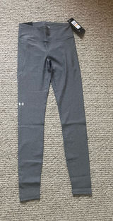 Grey Under Armour Leggings Photo 0