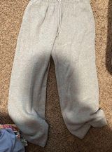 Old Navy Wide-Leg Pants Photo 0