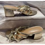Torrid gold strappy low block-heel sandals feature delicate decorative bows 9WW Photo 0