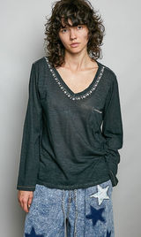 POL Contrast Stitch V-Neck Lightweight Knit Long Sleeve Top - Black - Large Photo 0