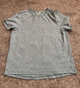 Lululemon License to Train Classic-Fit T-Shirt size 8 Photo 0