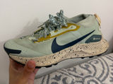 Nike Women’s 7.5 Pegasus Trail 4 GORE-TEX Green/Gold Waterproof Trail Shoes Photo 0
