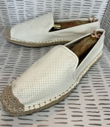 Time and Tru Womens White Perforated Espadrille Slip On Flats Size 9 Round Toe‎ Photo 0