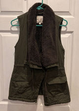 Altar'd State Olive Green Faux Fur Lined Utility Vest Small Granola Cabincore Photo 0