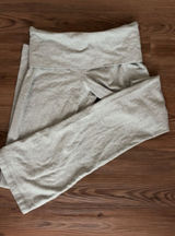 Aeropostale light grey fold over leggings Photo 0
