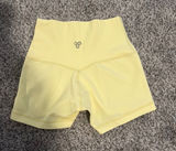 Aritzia BUTTER cheeky infinite hi rise 3” short Photo 0