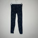 Spanx Navy Blue Gray Camo Seamless Look At Me Now Leggings Size Large Photo 0
