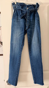 High-Rise Paperbag Waist Blue Jeans with Tie Belt Photo 0
