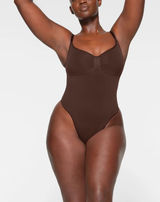 SKIMS‎ Sculpting Brief Bodysuit Shapewear Espresso NWOT size S Photo 0