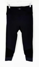 SHEFIT Crossover Waist Seamless Cropped‎ Leggings Women's L Black Activewear Photo 0
