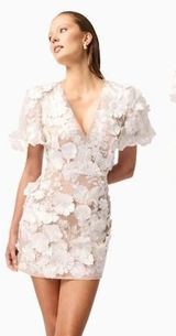 Elliatt Zayla Zayla 3D Floral Puff Sleeve Mini Dress White / Nude Women's Size M Photo 0