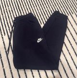 Black Nike Sweatpants Jogger Women’s S Photo 0