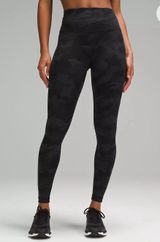 Lulu Wonder Leggings Size 0 Photo 0