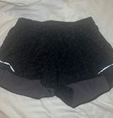 Lululemon Hotty Hot Shorts Photo 0