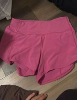 Lululemon Speed Up Shorts Photo 0