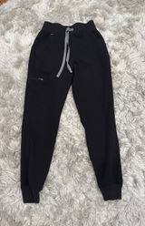 FIGS Scrub Pants Photo 0
