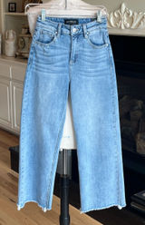 Social Threads Risen Jeans Light Wash Wide Leg Crop Jeans Frayed Hem - Women Photo 0