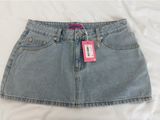 Edikted Mini Skirt Photo 0
