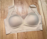 Womens Seamless V Photo 0