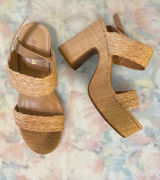 Soda Platform Sandals Photo 0
