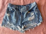 Levi’s Shorts 501 Denim Distressed Women’s Photo 0