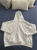 White Hoodie Photo 0