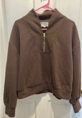 boutique sweatshirt Size L Photo 0