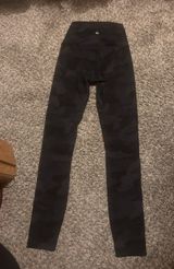 Lululemon Camo Leggings Photo 0