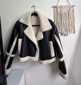 Black fur jacket Photo 0