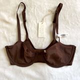 NWT Smoothez Unlined Mesh Bra Photo 0