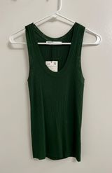 Tank Top Photo 0
