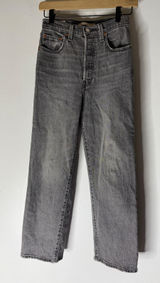 Levi's ribcage straight ankle grey jeans size 24 Photo 0