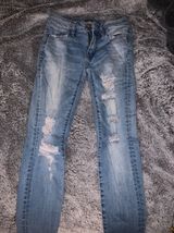 Ripped Skinny Jeans Photo 0