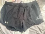 Shorts Photo 0