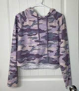 EUC Wild Fable women’s pink purple‎ cropped camouflage pullover hoodie shirt XL Photo 0