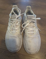 Adidas sneakers Photo 0