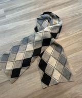 Scarf Photo 0