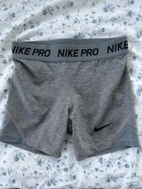 Grey Nike Pro Photo 0
