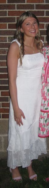 White long dress Photo 0
