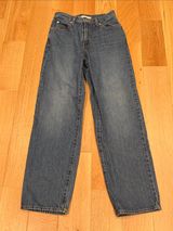 Levi's ‘94 baggy Women's Straight-Leg Jeans in Medium Blue Wash 26 Photo 0
