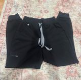 FIGS Scrub Pants Zamora Jogger High-Waisted Photo 0