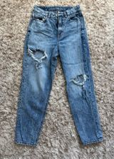 American Eagle Curvy Mom Jeans Photo 0